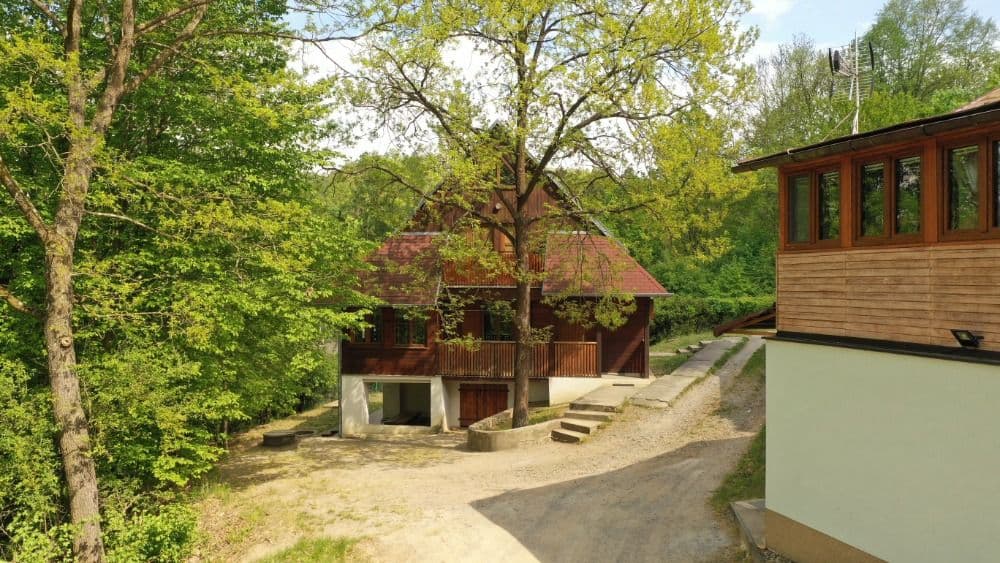 Chata u Vranovské přehrady, Oslnovice 60