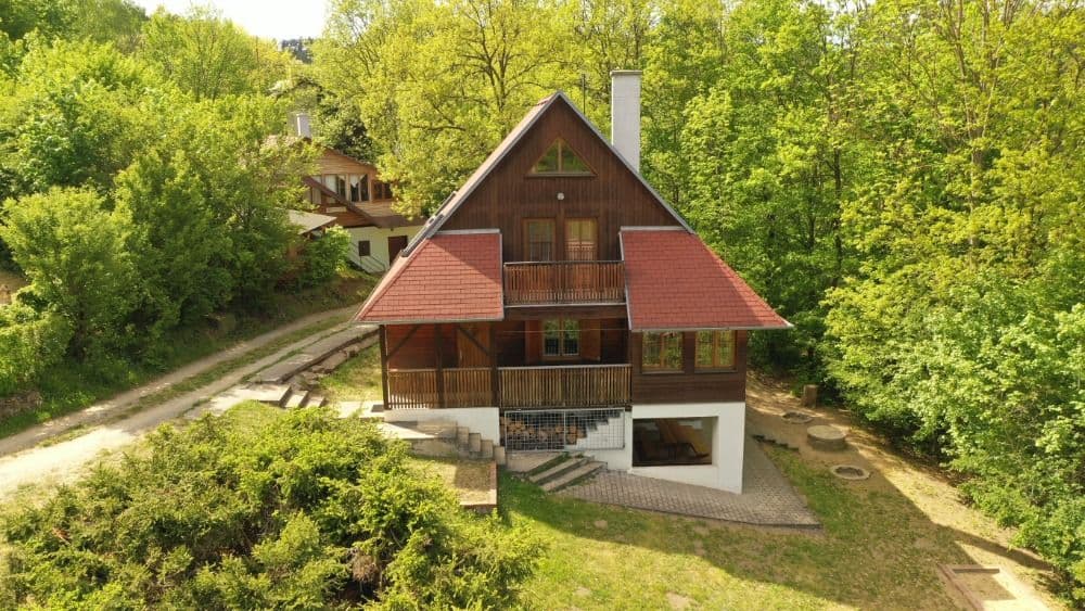 Chata u Vranovské přehrady, Oslnovice 62
