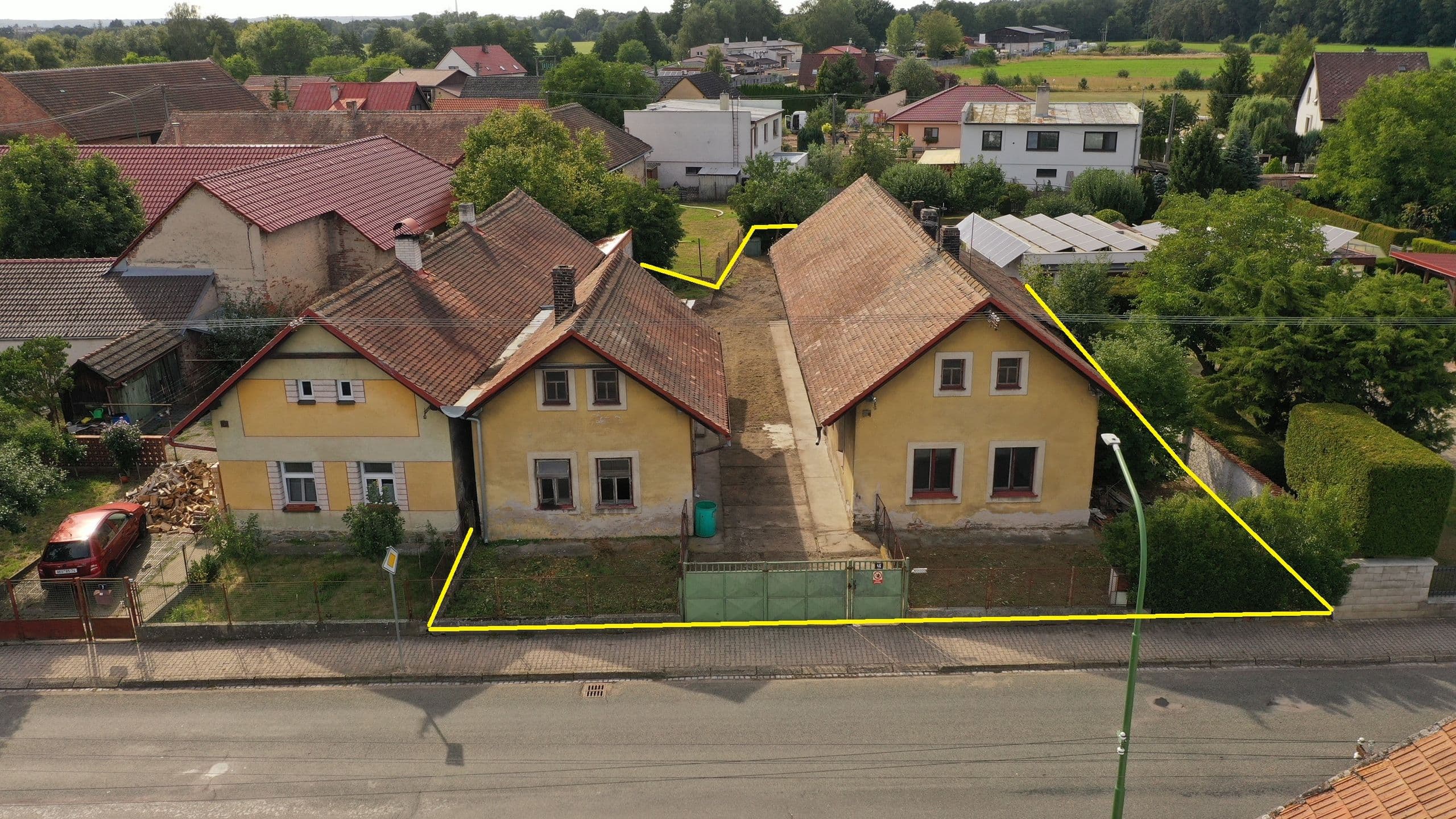 Rodinný dům 5+kk se zahradou, Břehy